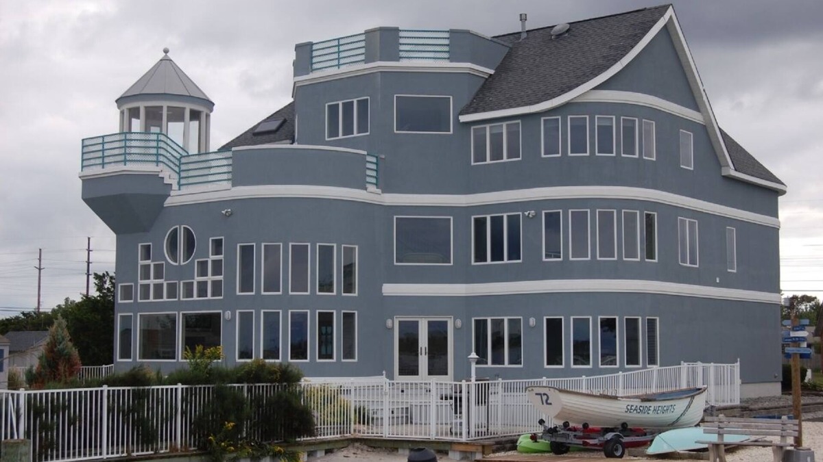 Seaside Heights House | Spectacular Bayfront home with pool and breathtaking views C.O. #22-1632