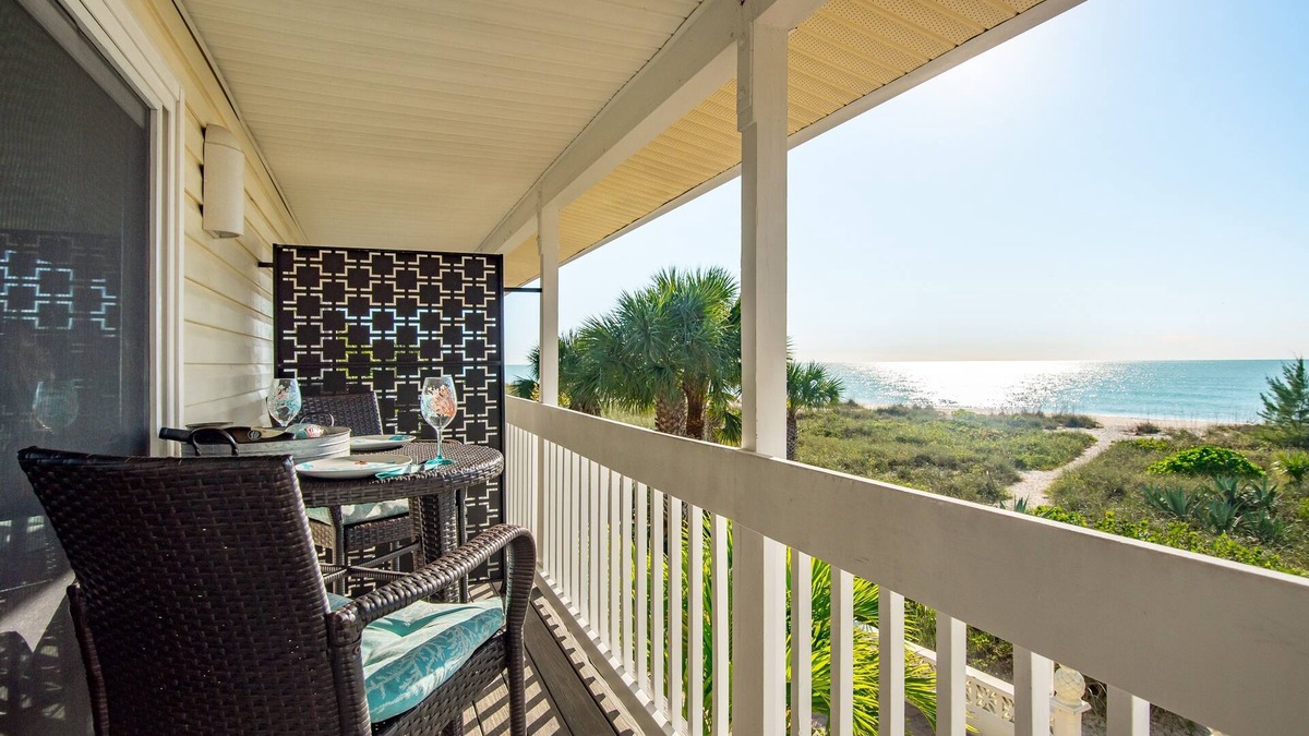 Nokomis Condo | Spectacular Beachfront Living on Casey Key