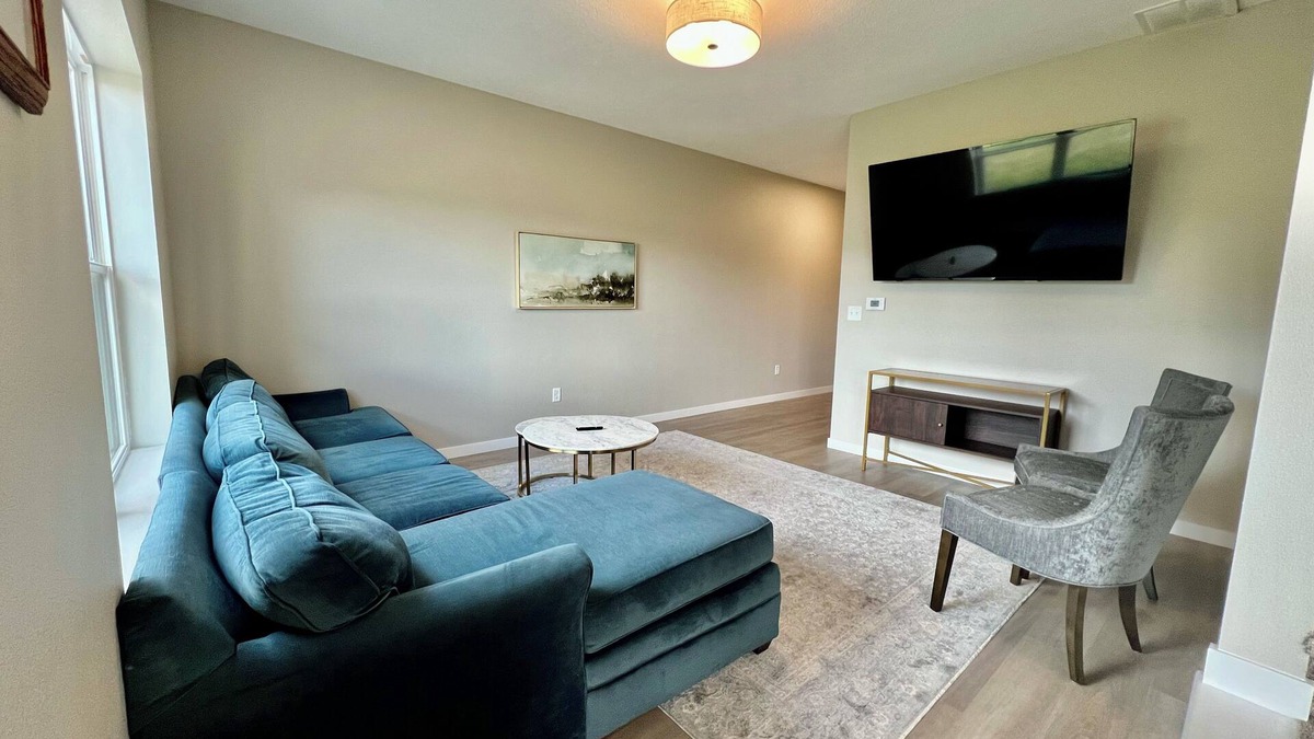 Cedar Falls House | Spectacular Cedar Falls Townhome!