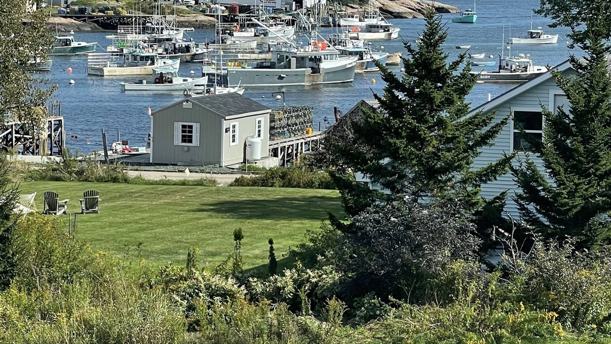 Corea Cottage | Spectacular Corea Harbor Views and fully renovated