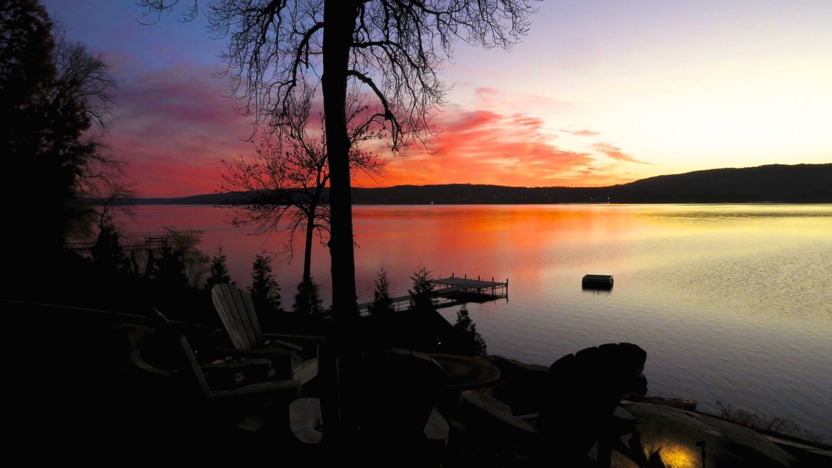 Penn Yan House | SPECTACULAR EAST-SIDE COTTAGE ON KEUKA LAKE