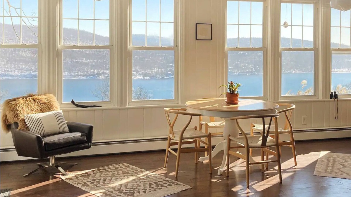 Greenwood Lake House | Spectacular Lakeviews From Every Room and Garden