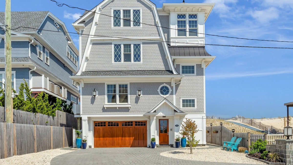 Mantoloking House | Spectacular Oceanfront Oasis