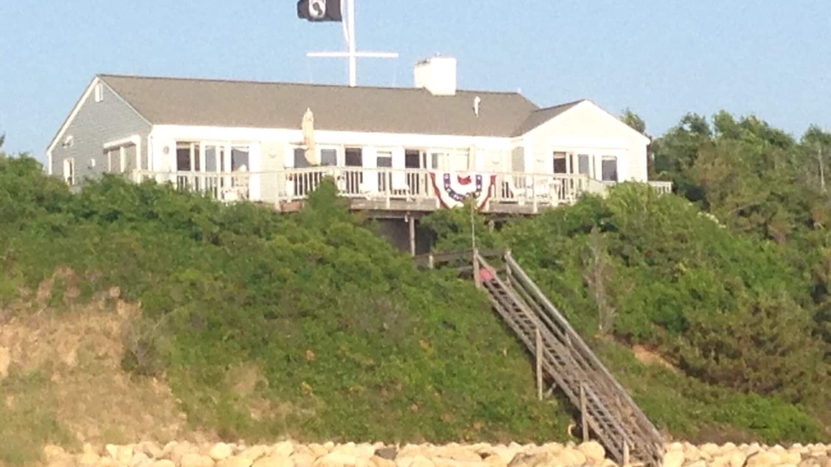 North Eastham House | Spectacular One-of-a-Kind Vacation Home and Guest Cottage on Cape Cod Bay!