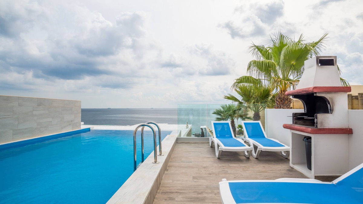 San Tumas Condo | Spectacular Sea Front Villa - The Waterfront