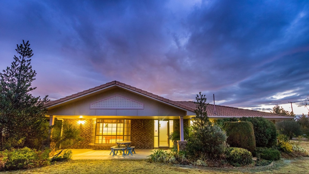Stanthorpe House | Spectacular Stanthorpe Villa