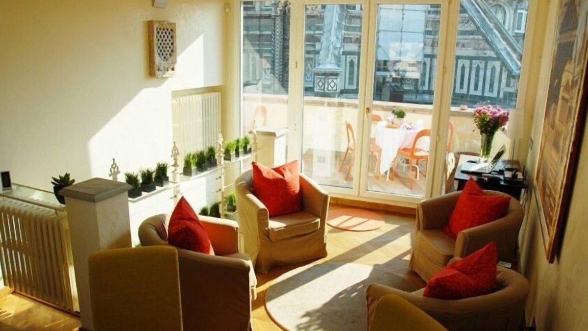 Duomo Apartment | Spectacular Terrace Overlooking the Duomo