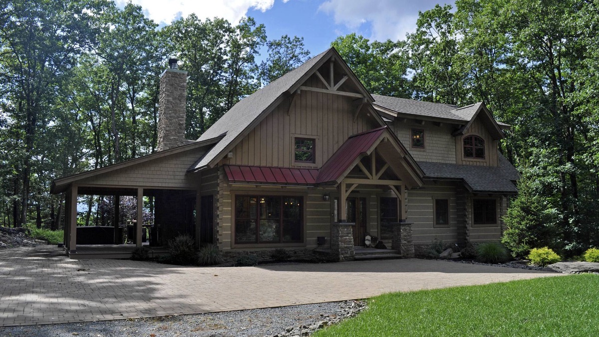 Greentown House | Spectacular Timber Frame Lodge