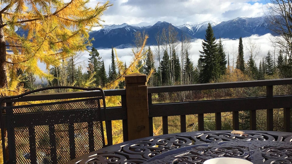 Golden Condo | Spectacular Top Floor 2 Br W/Hot Tub and Panoramic View