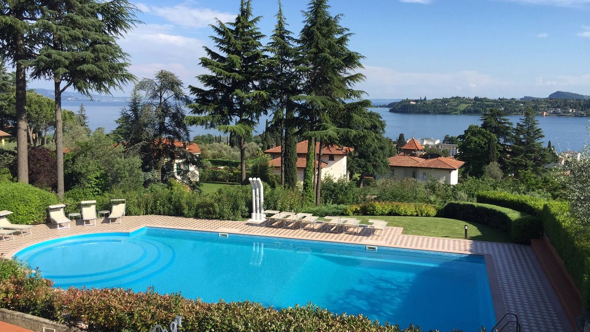 Morgnaga Apartment | Spectacular view with pool