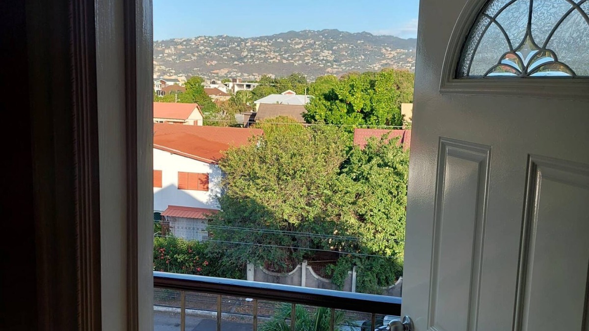 Camperdown Apartment | Spectacular view 3-bedroom Apt. in a gated community with AC, & WiFi, Kingston.
