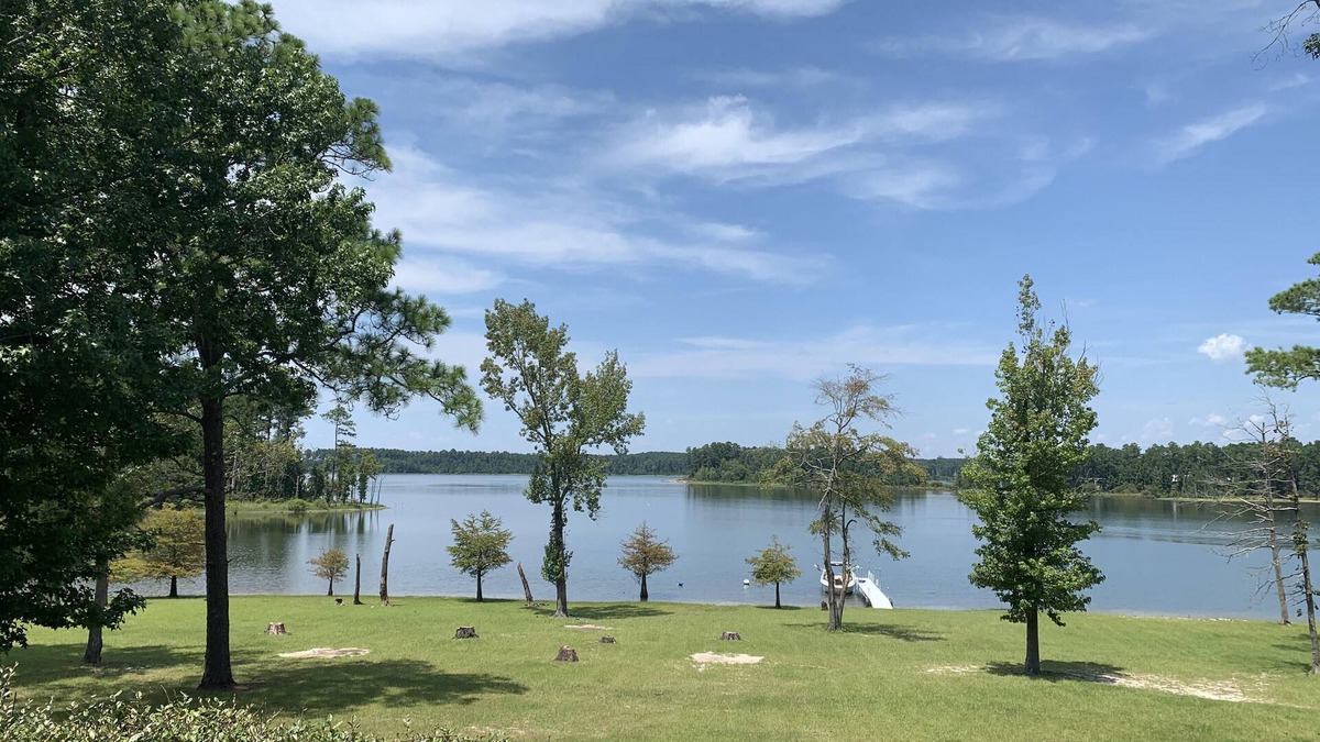 Brookeland House | Spectacular View! Waterfront Home on Lake Sam Rayburn - 300 ft. Frontage