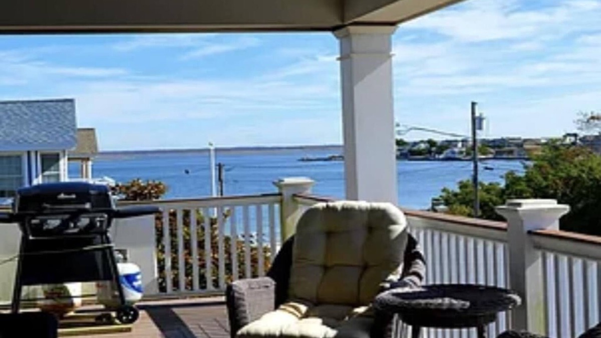 Harvey Cedars House | Spectacular Views from this Reversed Living Home!