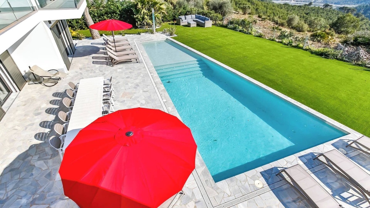Canyelles Villa | Spectacular Villa Miami with Sea Views & A/C