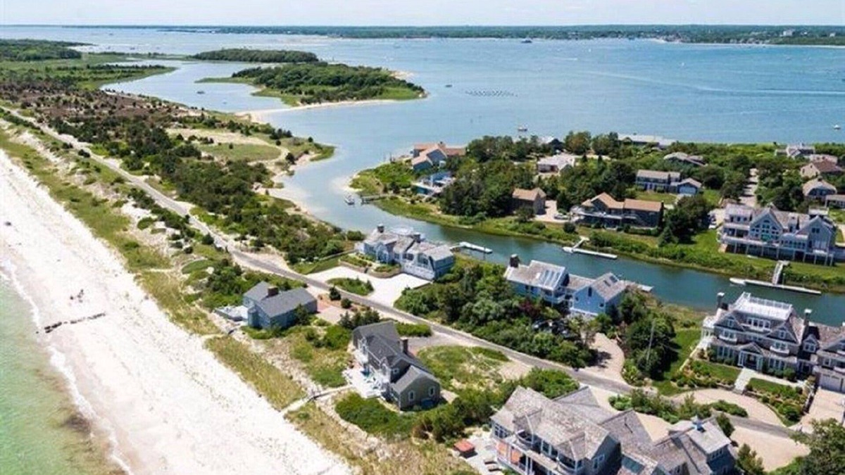 West Yarmouth House | Spectacular waterfront home/boat dock/3 private beaches/gated community