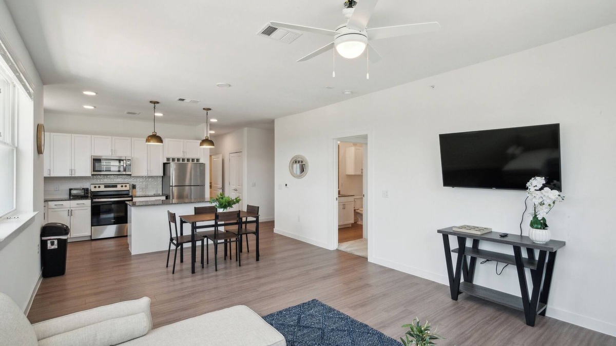 Austin Apartment | Spectra Parks 5309, Modern 2Br Apartment