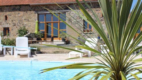 Cressy-sur-Somme House | Spend Christmas in the heart of Burgundy