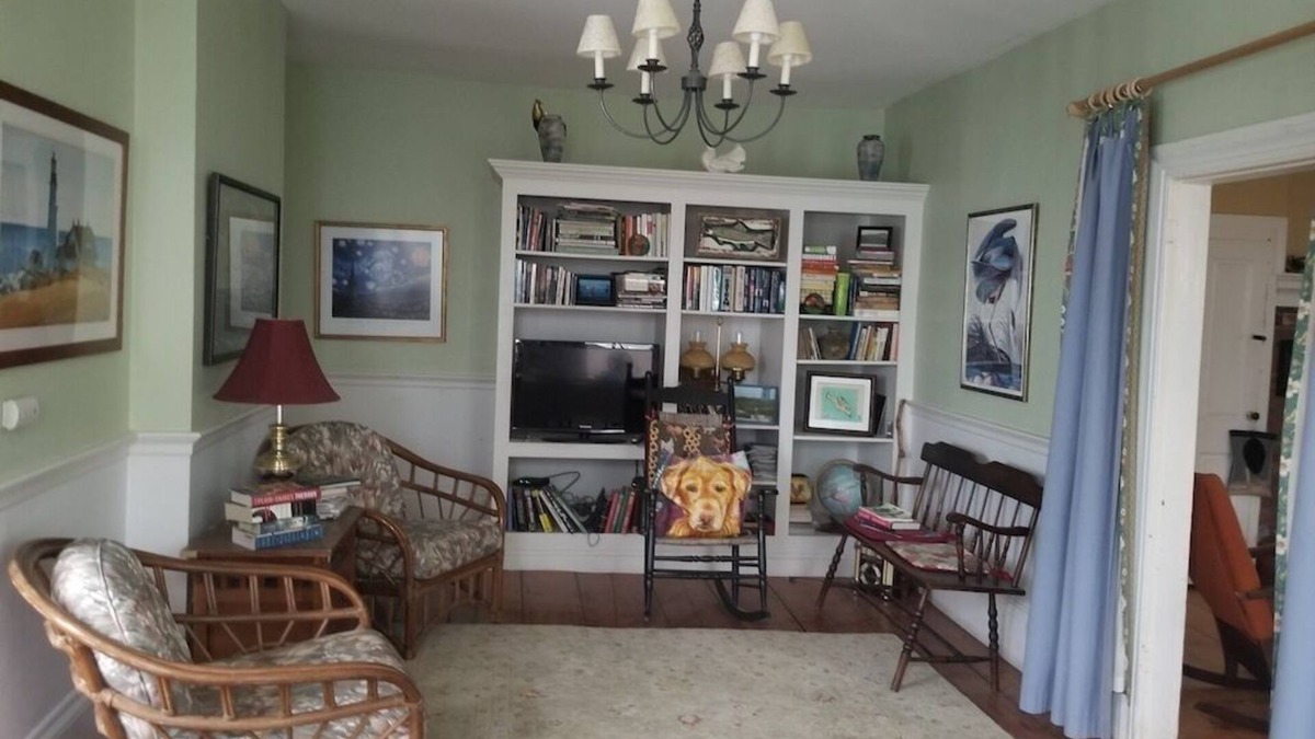 Newburyport House | Spend summer in historic Newburyport home, walk to downtown, bike to beach.