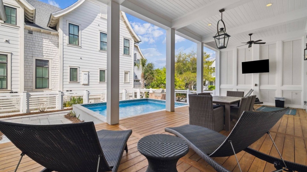 WaterSound Beach House | Spend Summer with Us! Private Pool! Carriage House! Two Golf Carts!