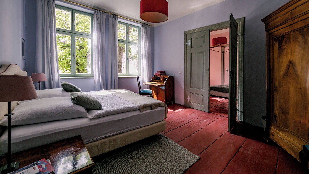 Halberstadt Apartment | Spend the night in a monument, heavenly bed in the middle of the old town