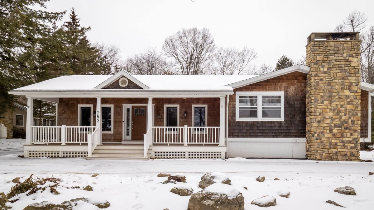 Eagles Mere House | Spend the whole week at Fireside Retreat, a 4 BR, 3 bath cottage in Eagles Mere