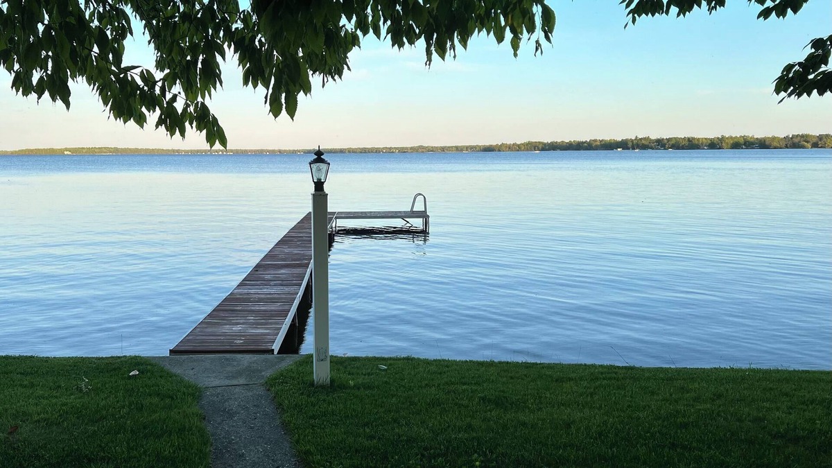 Carp Lake Cottage | Spend Your Best Family Vacation by the Lake This Summer at our Cozy Cottage.