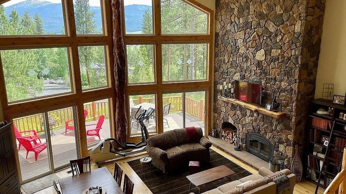 New Meadows House | Splendid and Comfortable Retreat in Meadows Valley. Views of Brundage Mountain.