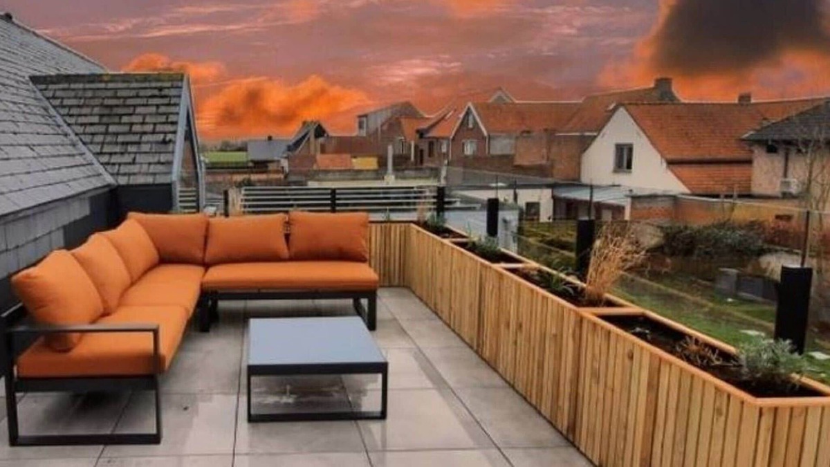 Zuienkerke Apartment | Splendid Apartment in Zuienkerke with Terrace