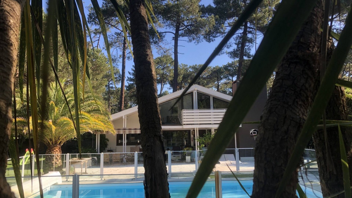 Soorts-Hossegor Villa | Splendid Villa "La Californienne" in Hossegor, heated swimming pool