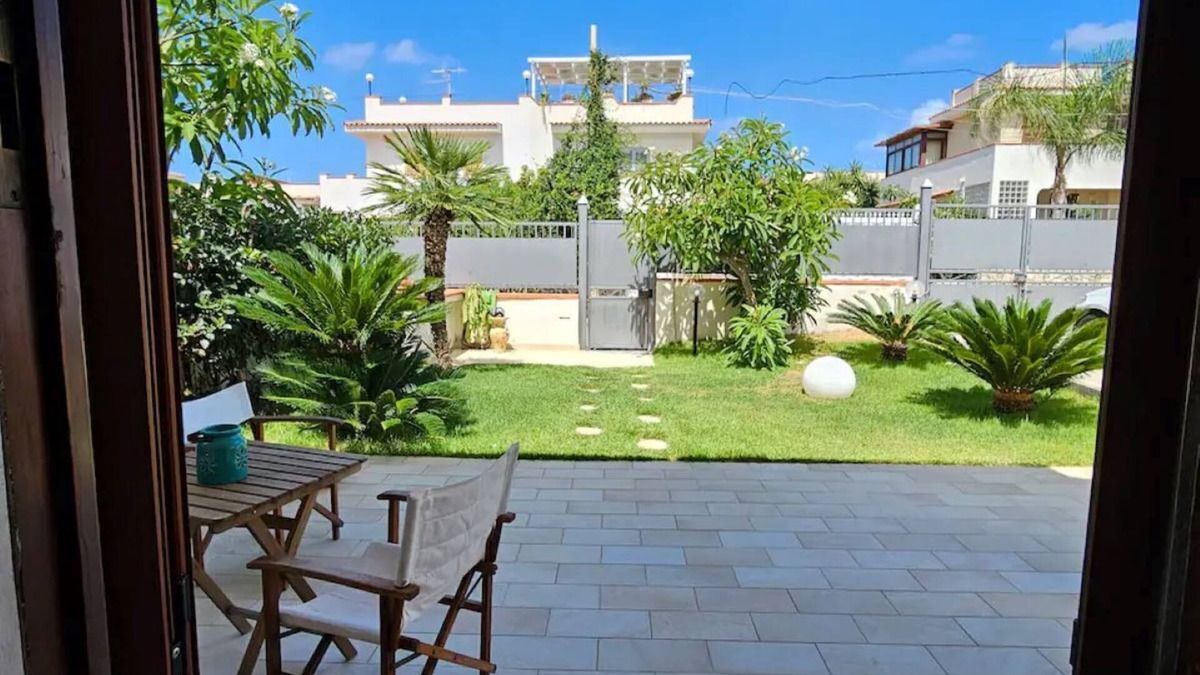 Isola delle Femmine Villa | Splendida Villa a 50 Metri dal Mare