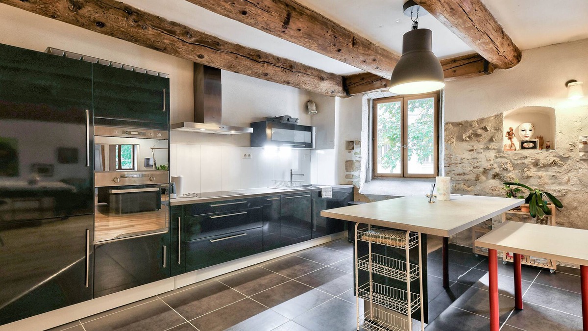 Saint-Lazare Apartment | Splendide T3 au Coeur du 2ème Arr. de Marseille