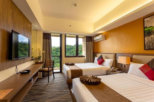 Laurel Hotel | Splendido Tagaytay Hotel and Country Club