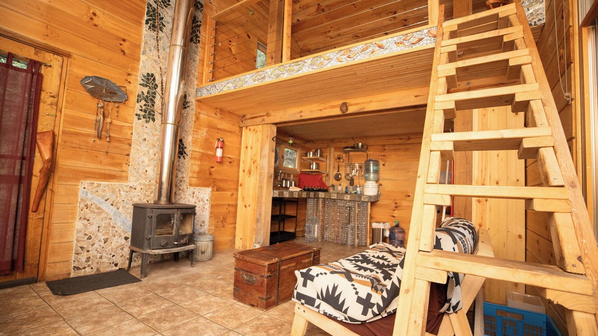 Stanton Cabin | Split Rock ~ Our newest off-grid cabin w/stained glass art!