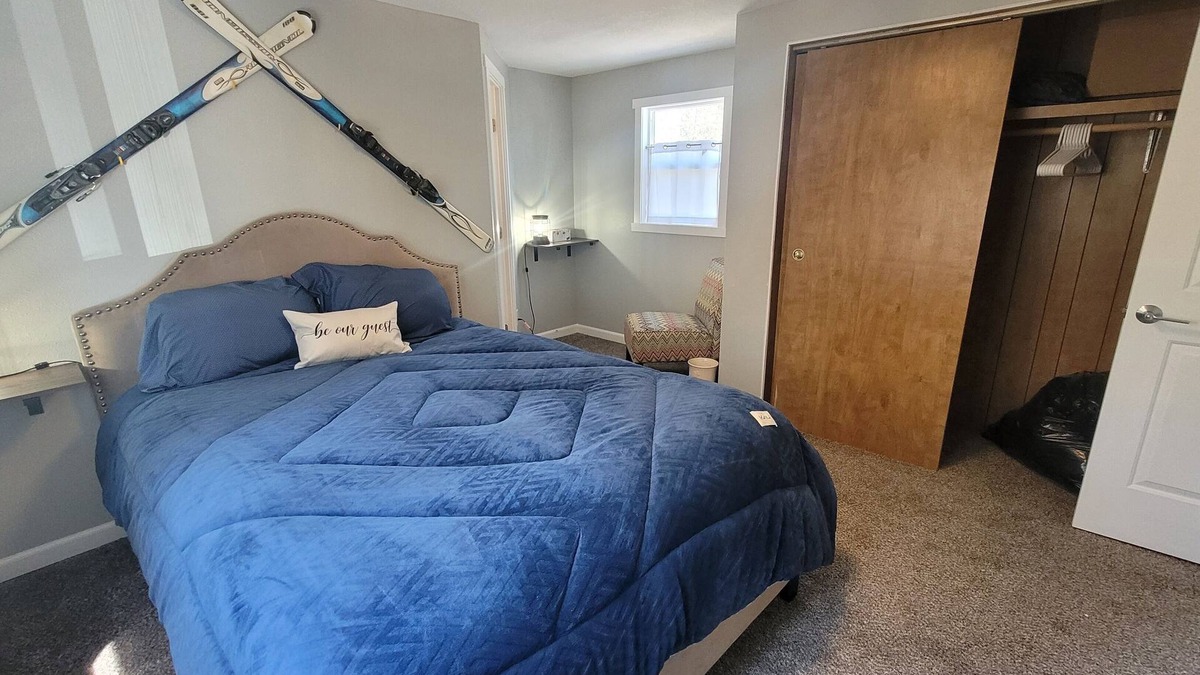 Thorpe Westwood House | Spokane Chalet quiet, secluded yet close to everything