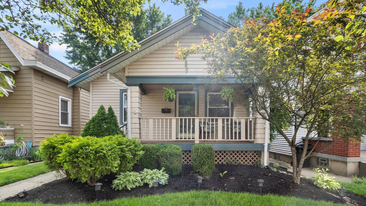 Hamilton House | Spooky Nook Retreat 2 bed 1 Bath Sleeps 8