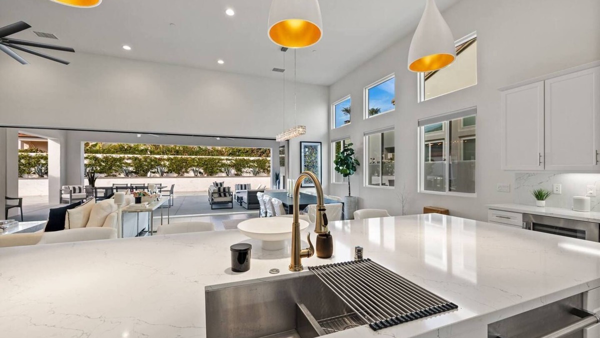 La Quinta House | Sports Fan Paradise at The Citrus Club