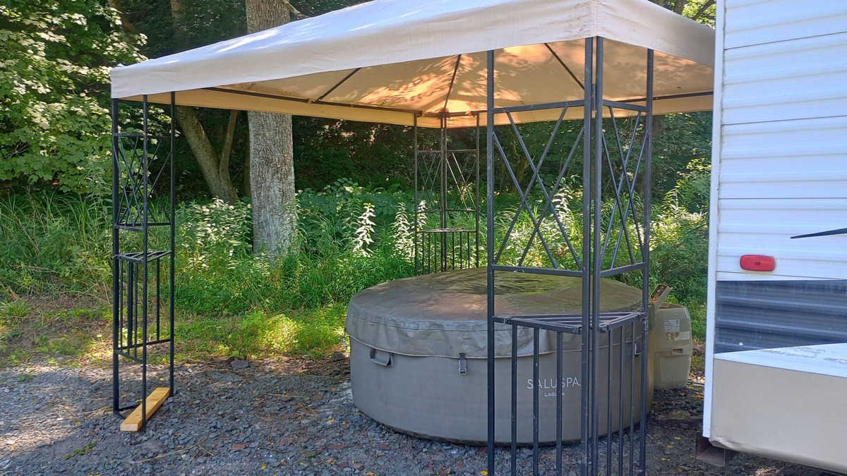 Camptown House | Sportsman's Escape in Bradford County PA, Hunter and Fisherman friendly.
