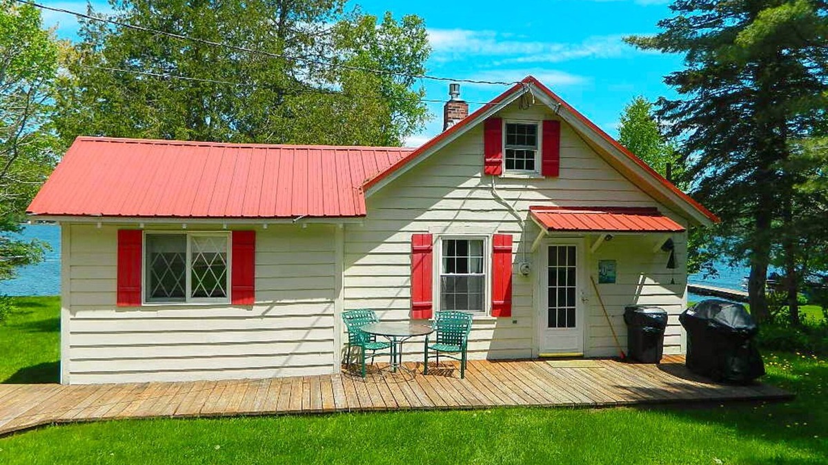 Oquossoc Cottage | Sportsman's Paradise 2 - on Rangeley Lake!