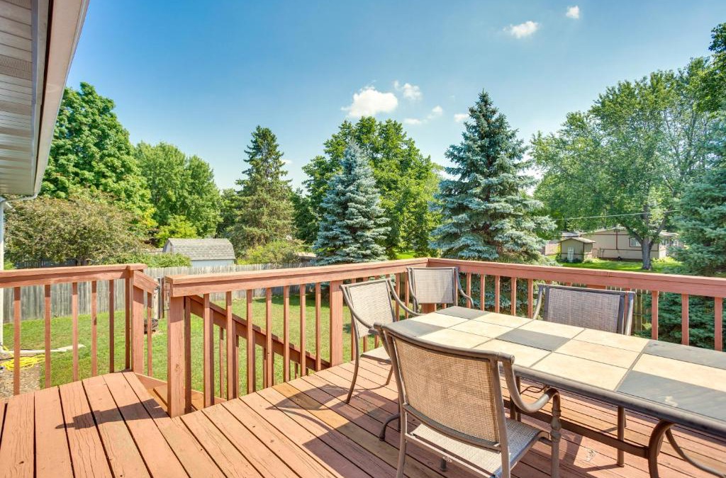 Blaine House | Sporty Blaine Home with Games about 2 Mi to Super Rink!