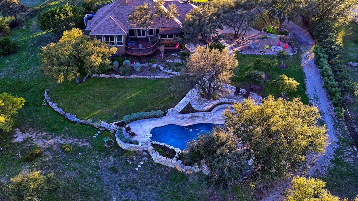 Travis Settlement House | Sprawling 3 acre Hilltop Estate w/Endless Views of the Famed Texas Hill Country