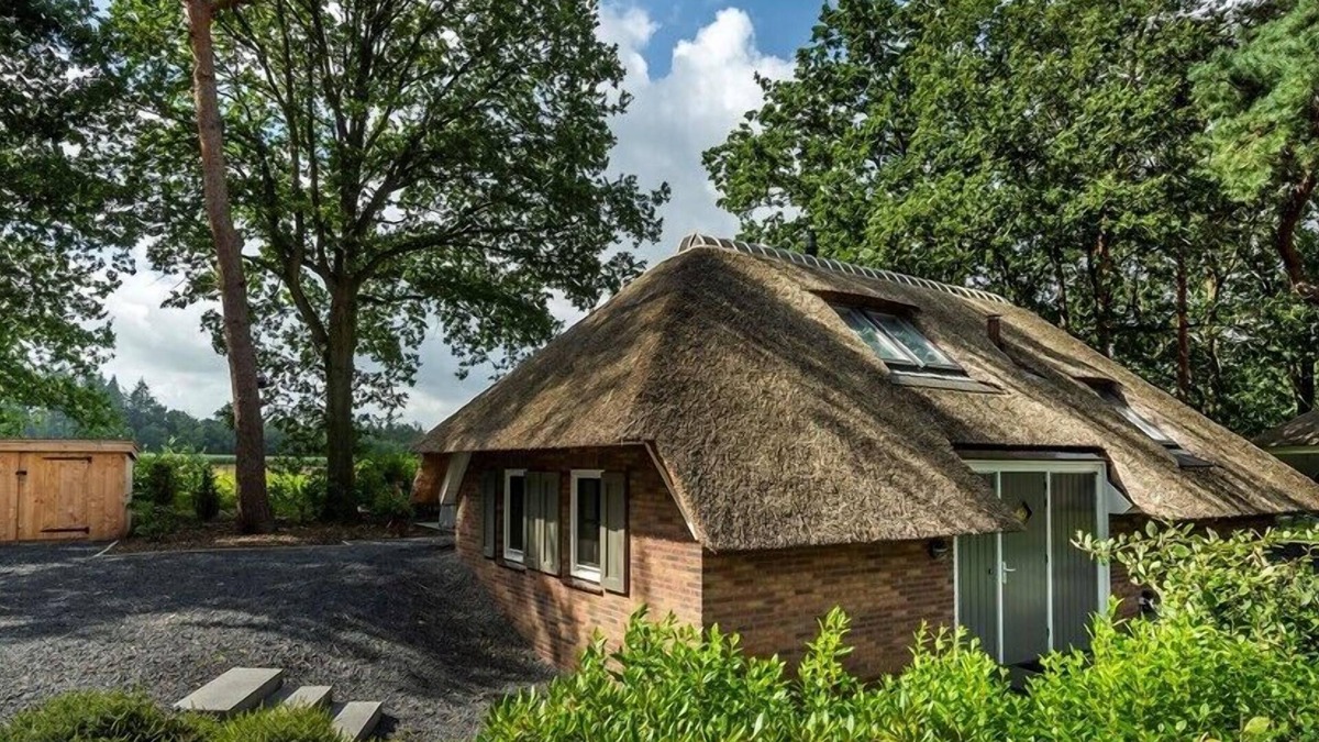 Krachtighuizen Villa | Sprielderbosch 15 luxury home in Holiday park Veluwe and privacy