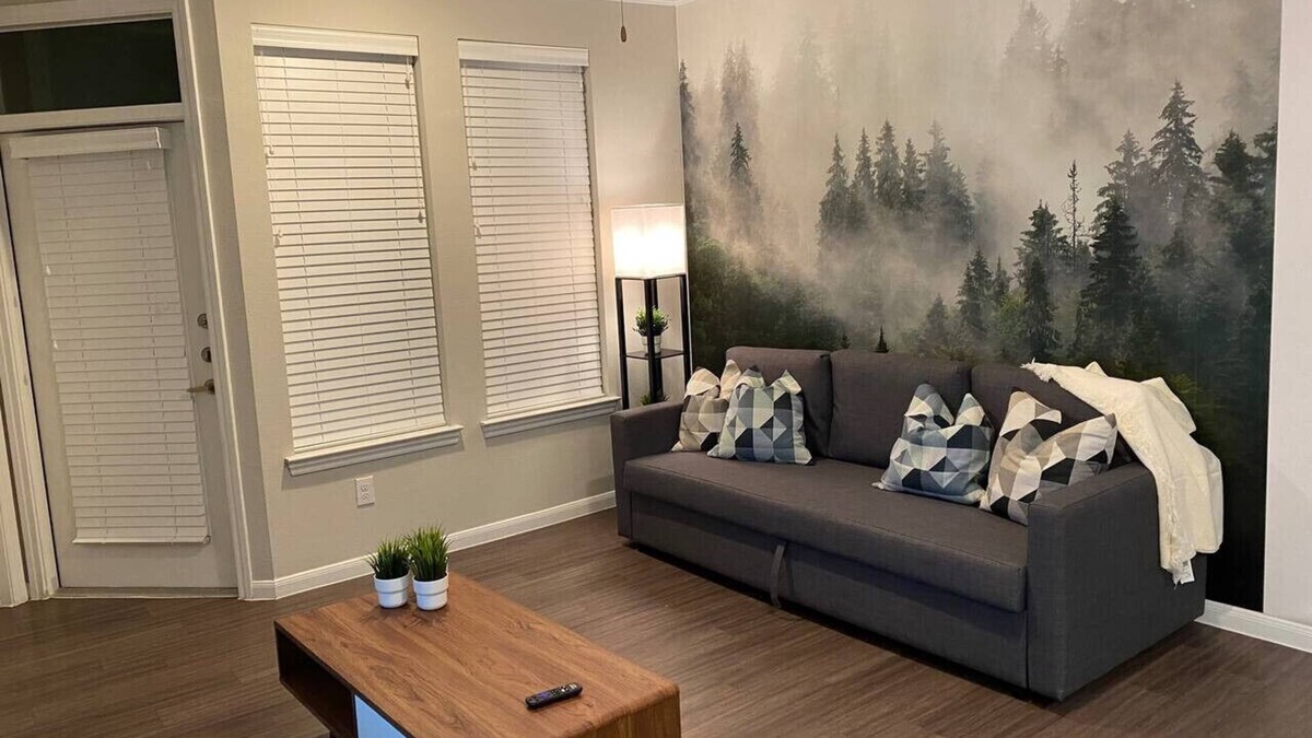 Spring Apartment | Spring Cheerful Modern 2 king Longterm