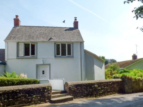Laugharne House | Spring Garden Cottage