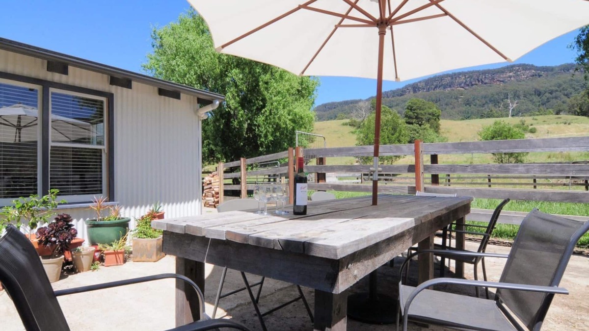 Upper Kangaroo River House | Spring Grove Dairy - Picturesque views!