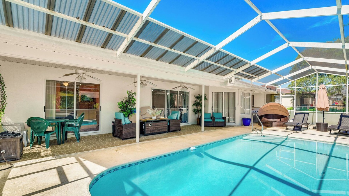 Spring Hill House | Spring Hill Home: Private Pool, 9 Mi to Beach!