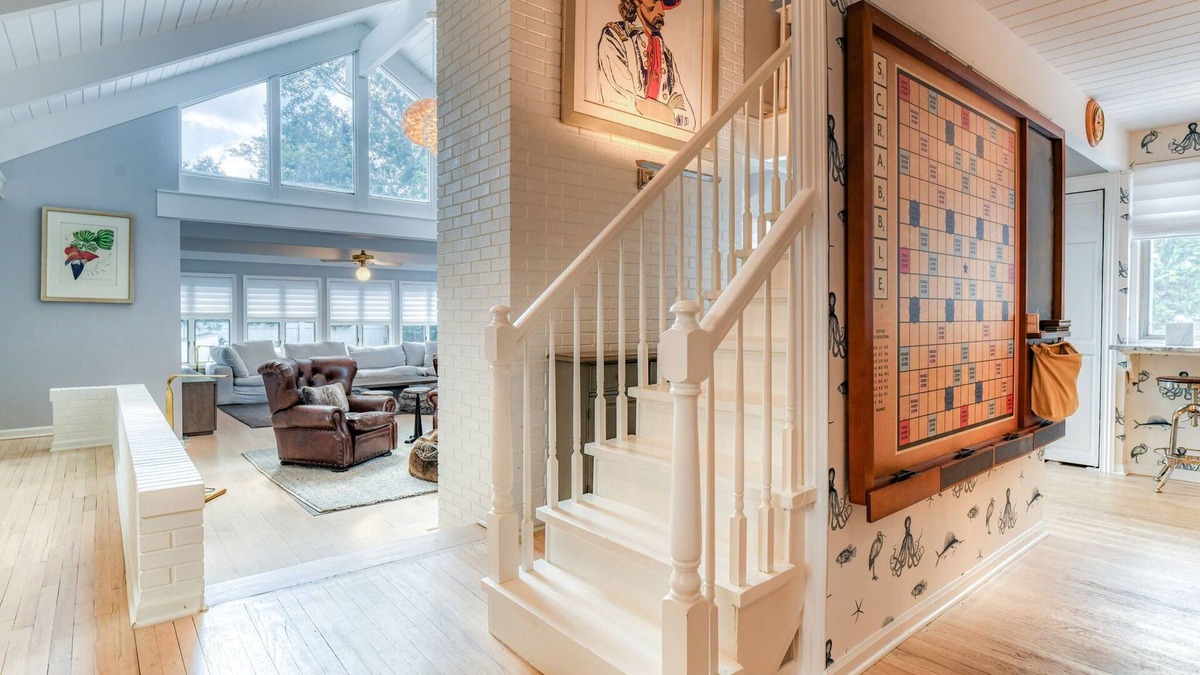 Spring Lake House | Spring Lake Luxury - Saltwater Pool & Outdoor Sauna - close to North End Beach
