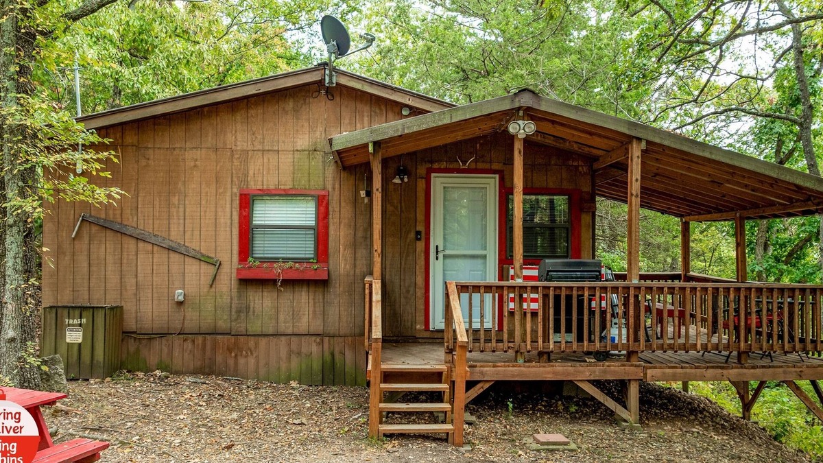 Miami Cabin | Spring River Fishing Cabins #1 - Maple - Dogs ok