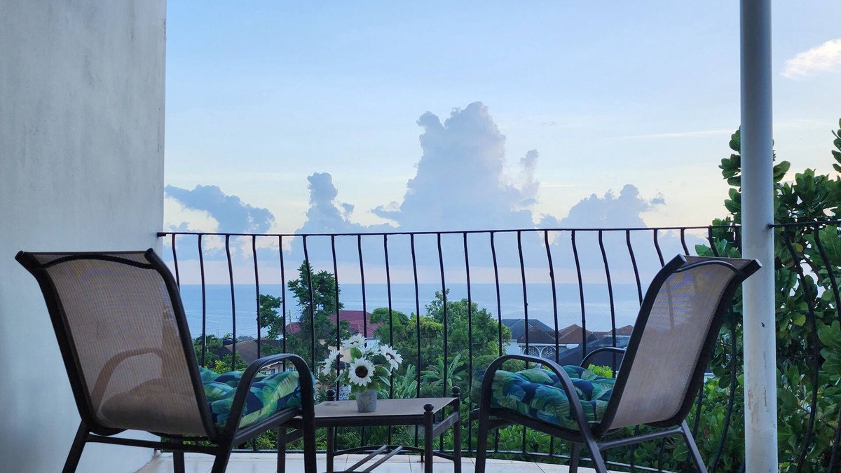 Tower Isle Hotel | Spring Valley Inn