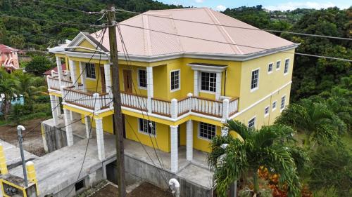 Kingstown Apartment | Spring View Apartment