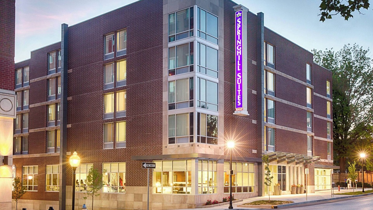 Bloomington Hotel | SpringHill Suites by Marriott Bloomington
